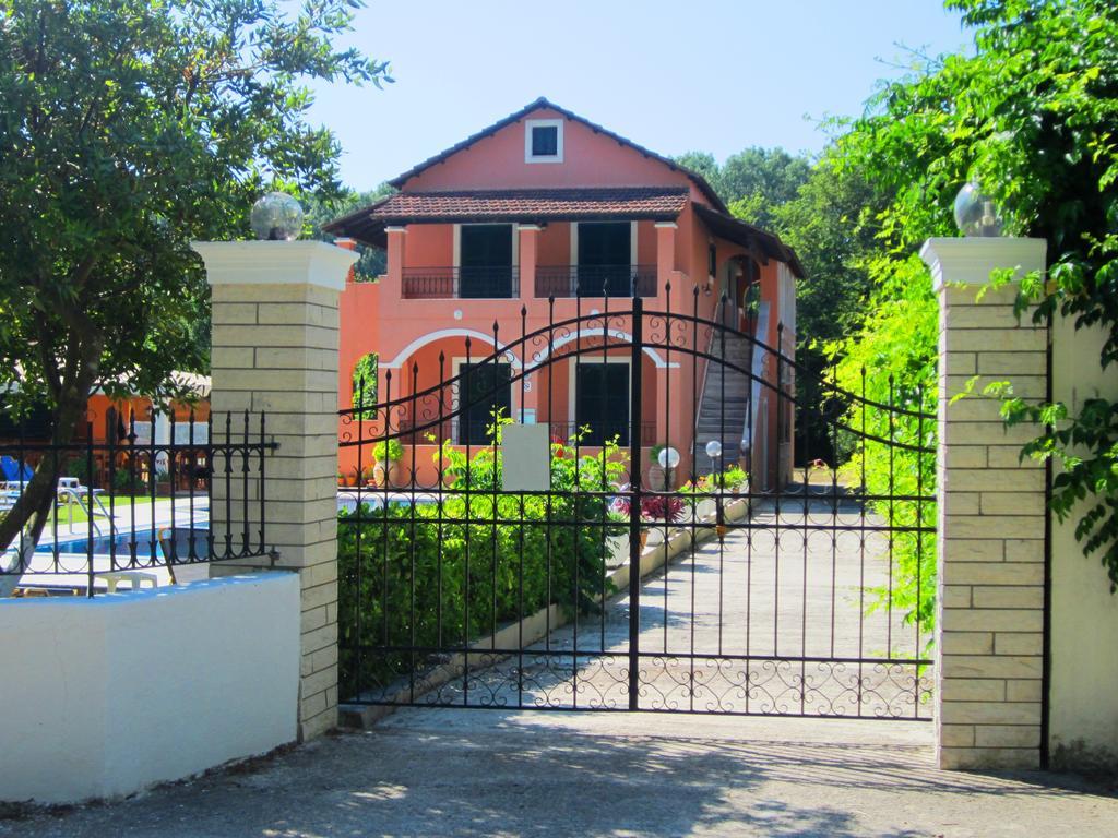 Varvara Studios & Apartments II Peroulades  Ngoại thất bức ảnh
