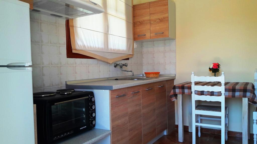 Varvara Studios & Apartments II Peroulades  Ngoại thất bức ảnh