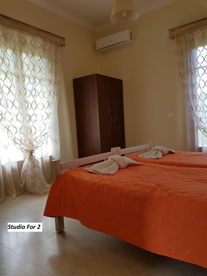 Varvara Studios & Apartments II Peroulades  Ngoại thất bức ảnh