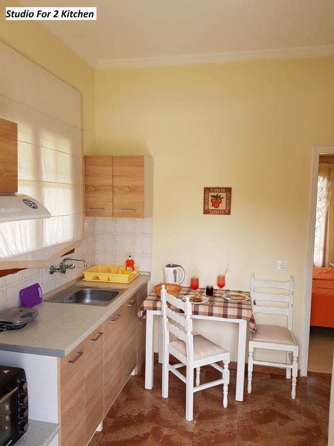 Varvara Studios & Apartments II Peroulades  Ngoại thất bức ảnh